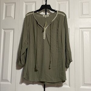 Black Rainn NWT Green Swiss dot boho Blouse smock top shirt Size 2X